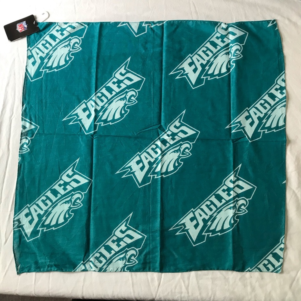 NFL Philadelphia Eagles Bandana - Picture 3 of 3